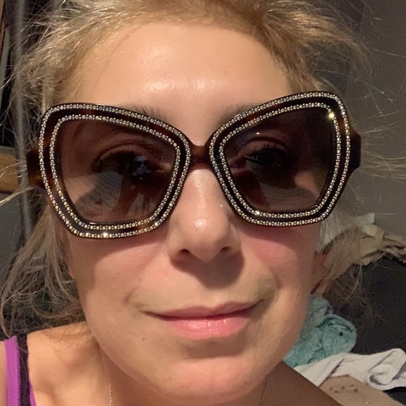 Celine embellished square sun glasses. - Picture 9 of 9